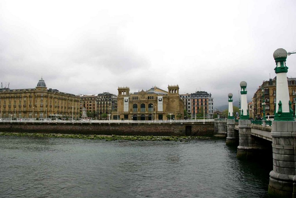 JPG 0122.jpg